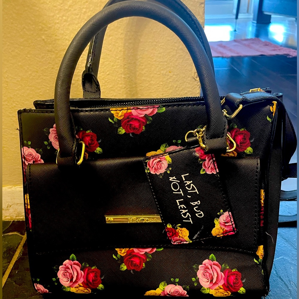 🌸 SALE! Betsey Johnson Floral Crossbody/Satchel with Cardholder 🌸